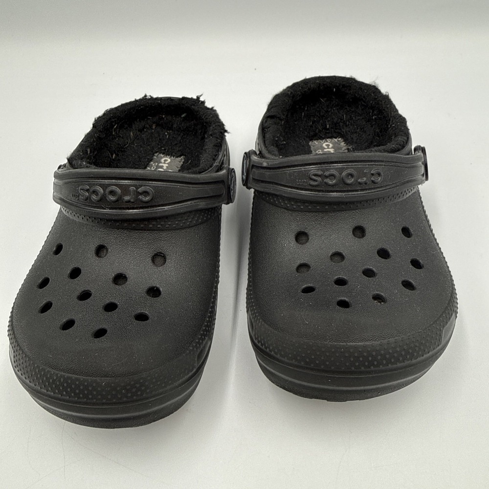 Crocs Comfort Fleece Lined Clogs Child Size C 8 Black